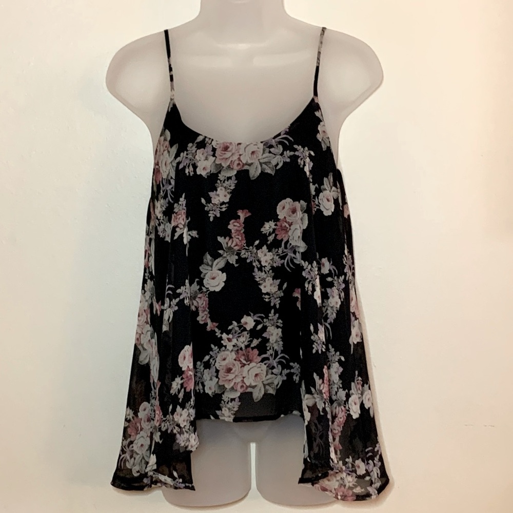 Dainty Hooligan Black Floral Asymmetrical Tank Top - Sz. M